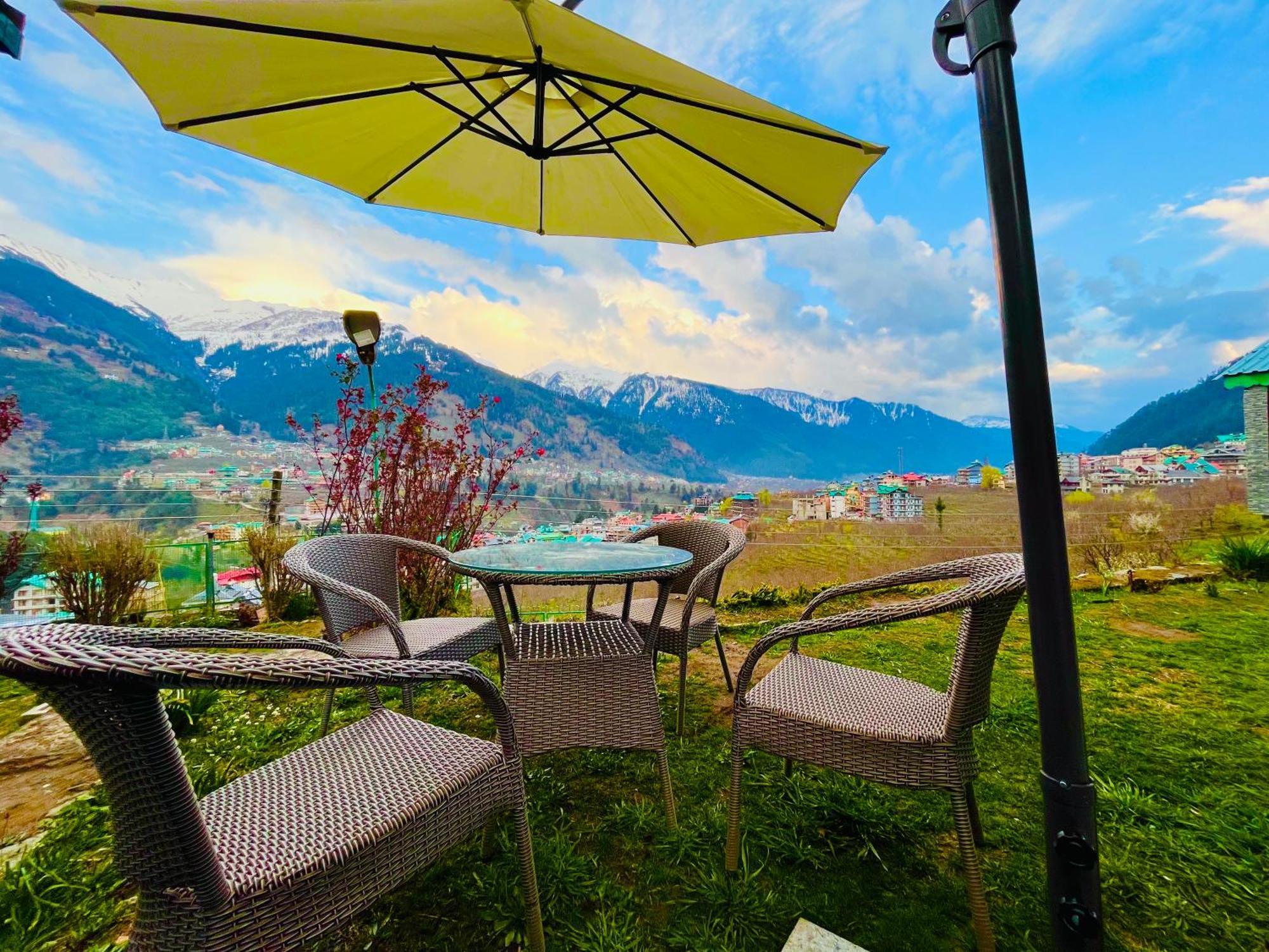 Himalayan Nomad Cottage, Manali ! All 2 Bedroom Independent Cottages ! Personal Lawn Every Cottage ! Parking ! Scenic Mountains View ! Spacious Rooms ! Exterior foto