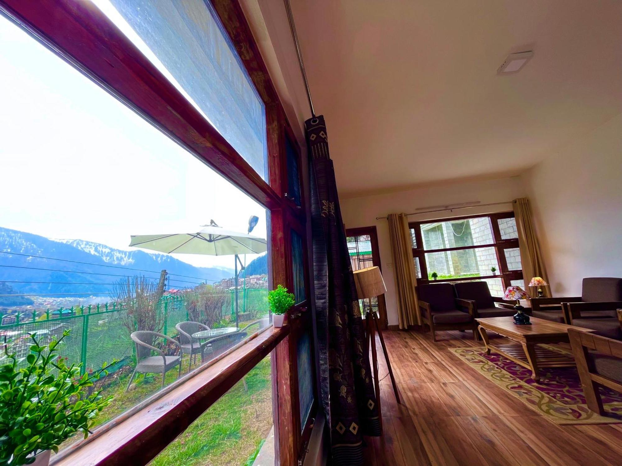Himalayan Nomad Cottage, Manali ! All 2 Bedroom Independent Cottages ! Personal Lawn Every Cottage ! Parking ! Scenic Mountains View ! Spacious Rooms ! Exterior foto